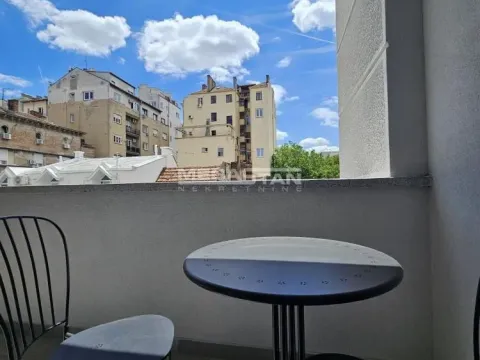 Rent, one bedroom apartment, 45m², Đeram Pijaca, Beograd - image 12