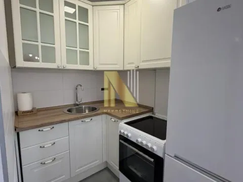 Izdavanje, jednosoban stan, 40m², Bulevar Evrope, Novi Sad Sve Podlokacije - image 3