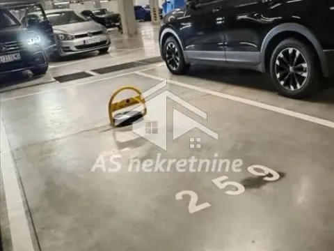 Izdavanje, dvosoban stan, 55m², Savski Venac, Beograd - image 16