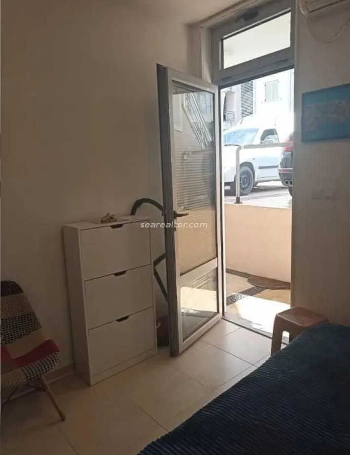 Rent, one bedroom apartment, 23m², Rozino, Budva