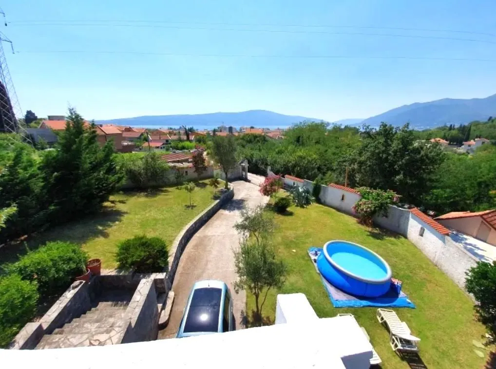 Prodaja, kuća, 225m², Tivat, Crna Gora
