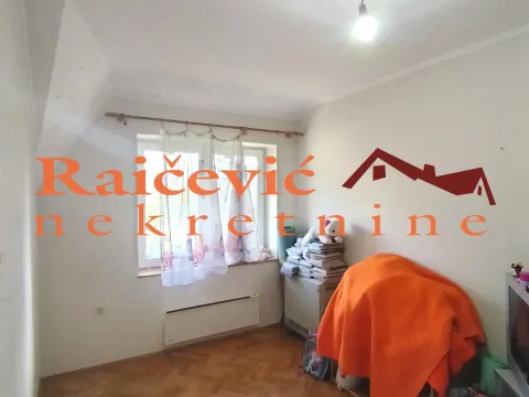 Prodaja, trosoban stan, 88m², Rakovica, Beograd - image 8