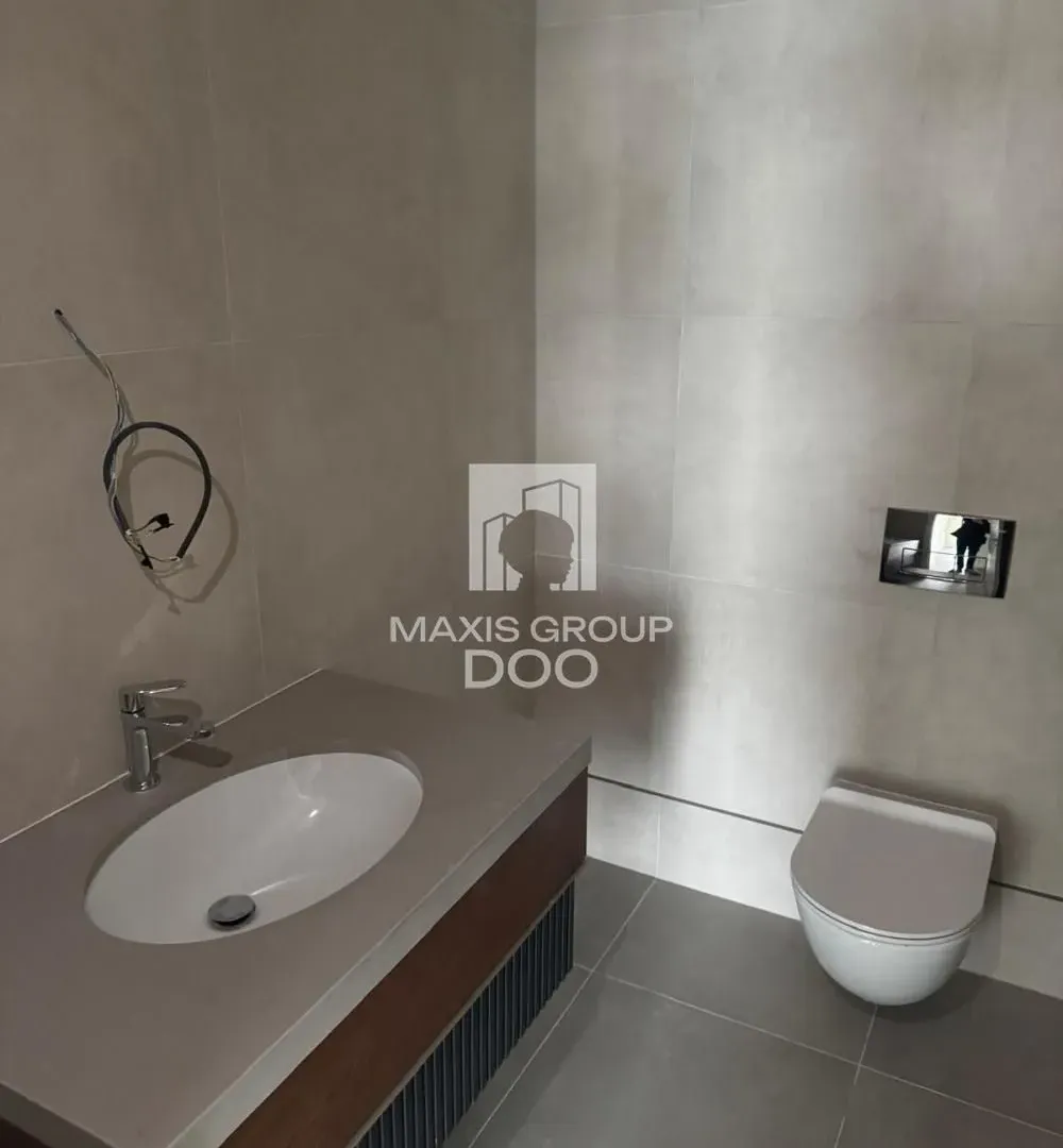 Sale, two bedroom apartment, 71m², Savski Venac, Beograd