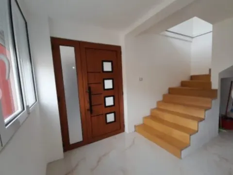 Sale, three bedroom apartment, 160m², Centar, Budva - image 12