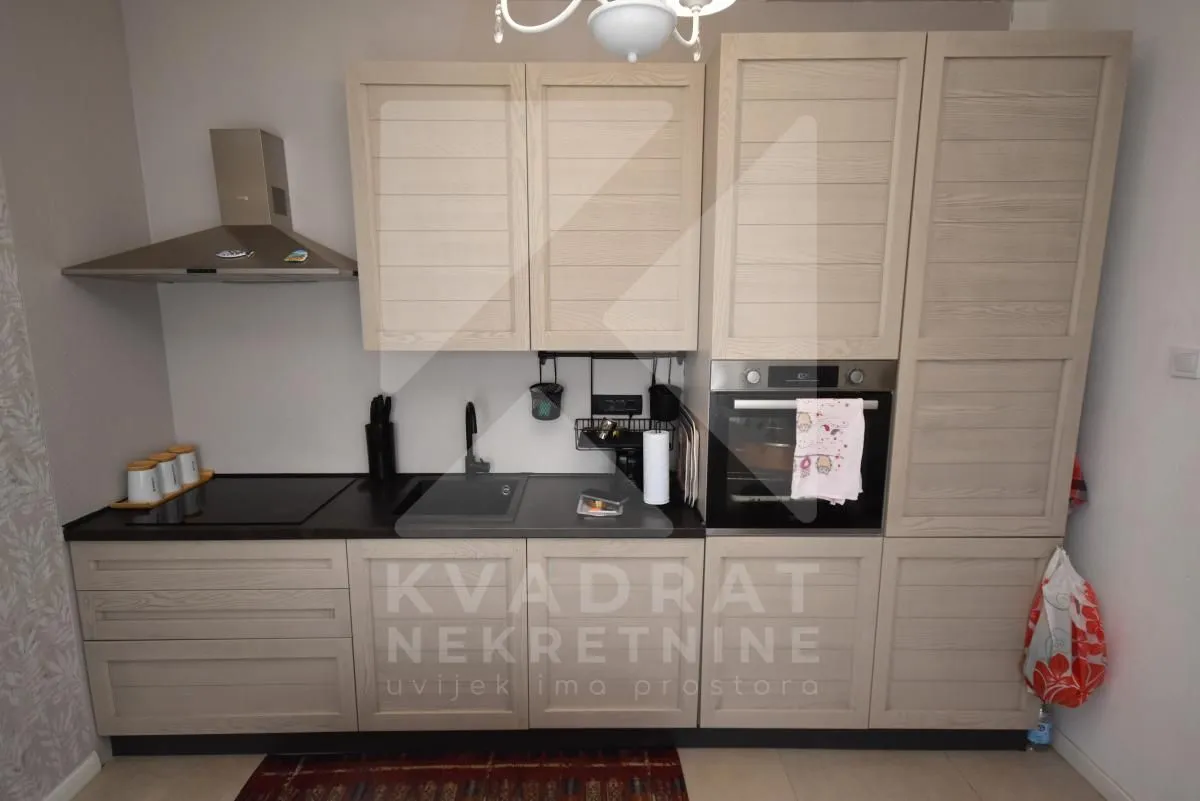 Prodaja, kuća, 180m², Nova Dalmatinska, Podgorica