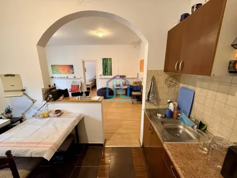 Prodaja, dvosoban stan, 48m², Stari grad, Novi Sad - image 8