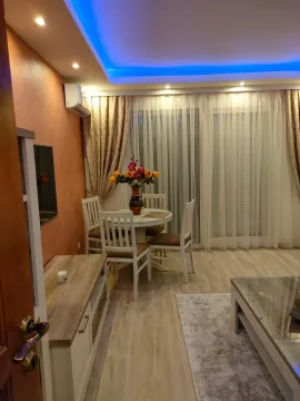Izdavanje, dvosoban stan, 70m², Centar, Bar - image 3