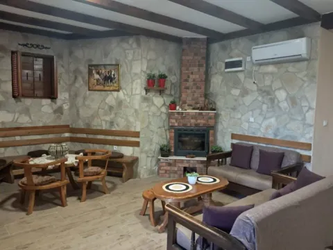 Sale, house, 300m², Zagorak, Danilovgrad - image 11