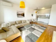 Izdavanje, dvosoban stan, 65m², City Kvart, Podgorica - image 2