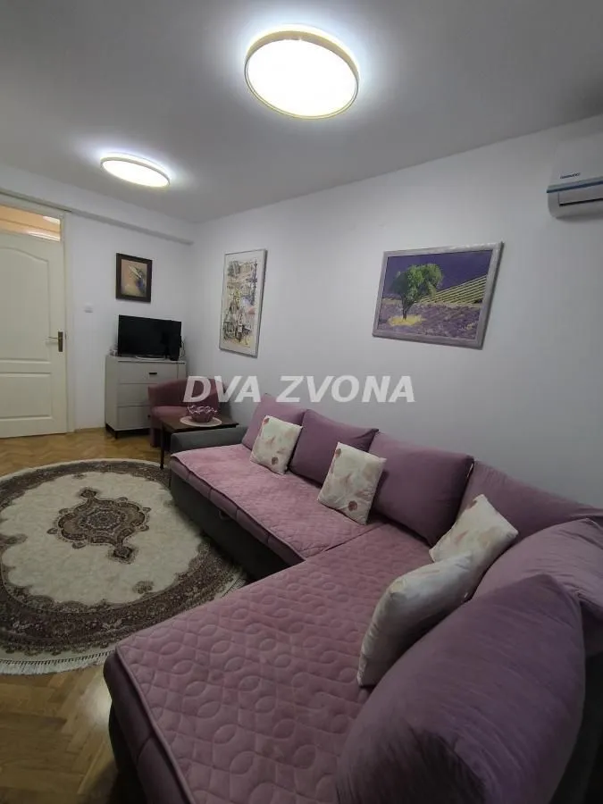 Izdavanje, dvosoban stan, 44m², Detelinara, Novi Sad Sve Podlokacije