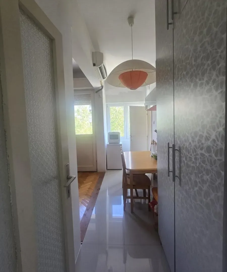 Prodaja, garsonjera, 34m², Centar, Tivat