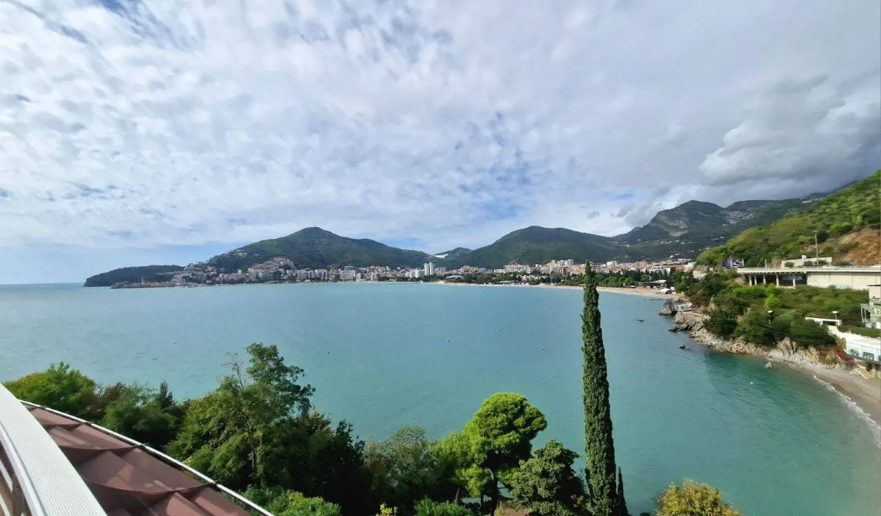 Prodaja, dvosoban stan, 284m², Budva, Crna Gora