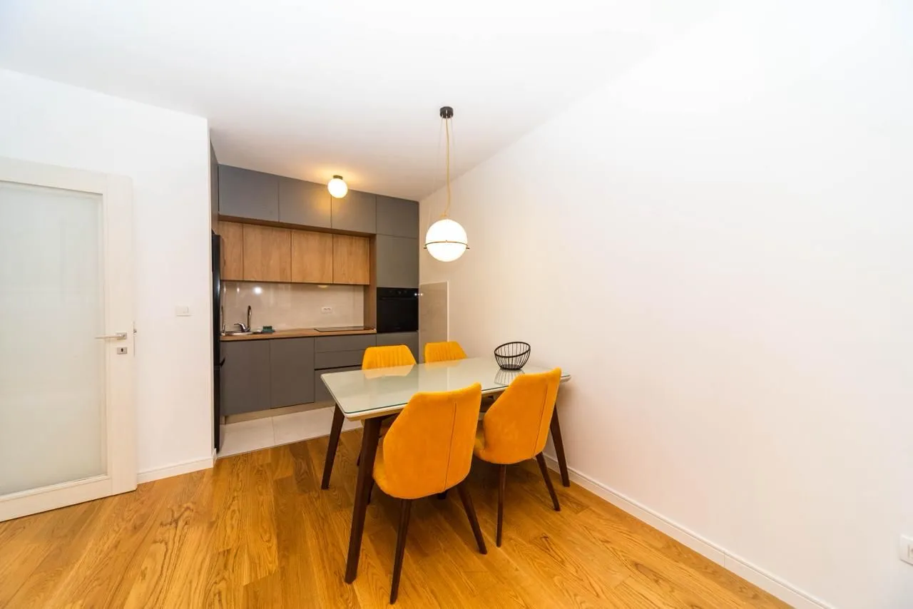 Rent, two bedroom apartment, 70m², Central Point, Podgorica