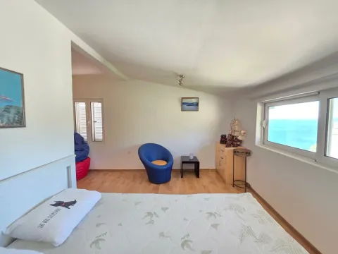 Prodaja, trosoban stan, 70m², Sveti Stefan, Budva - image 3