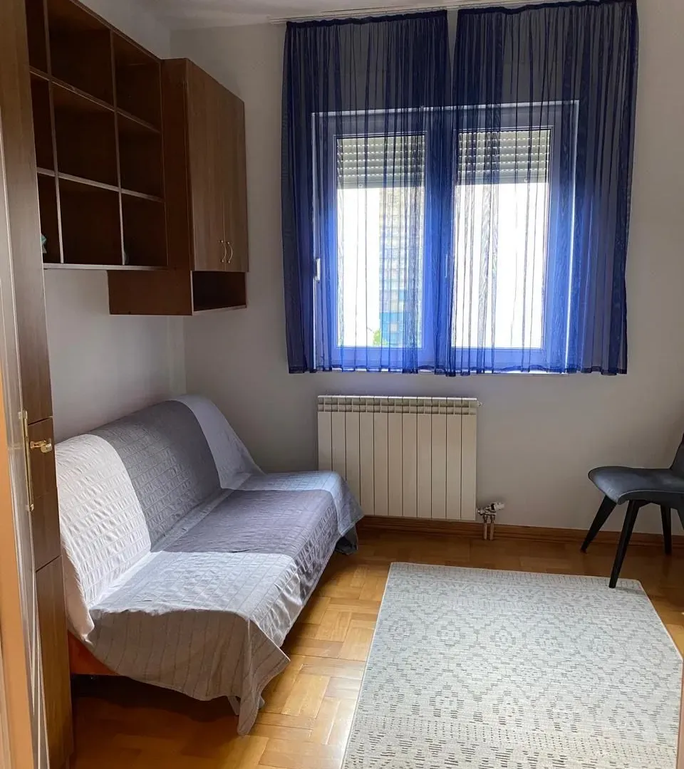 Rent, three bedroom apartment, 115m², Centar, Podgorica