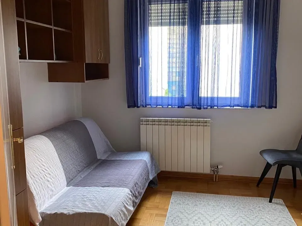 Rent, three bedroom apartment, 115m², Centar, Podgorica