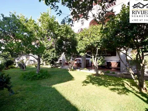 Sale, house, 504m², Bijela, Herceg Novi - image 2