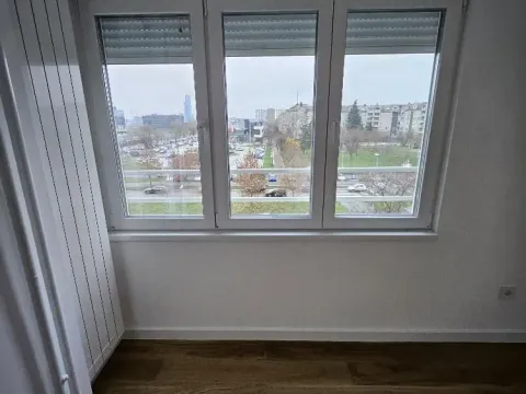 Izdavanje, poslovni prostor, 85m², Novi Beograd Blok 23, Novi Beograd Sve Podlokacije - image 4