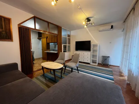 Rent, three bedroom apartment, 130m², Centar, Podgorica - image 3