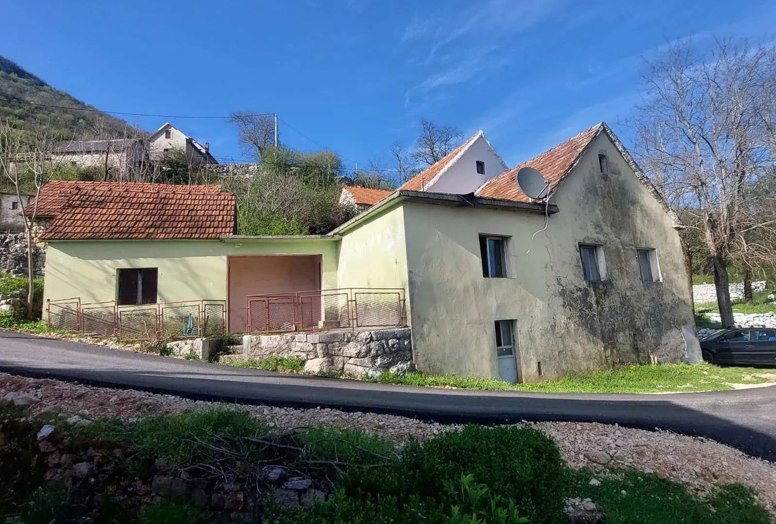 Prodaja, kuća, 100m², Nikšić, Crna Gora