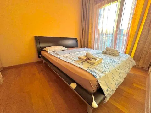 Izdavanje, trosoban stan, 124m², Herceg Novi, Crna Gora - image 10