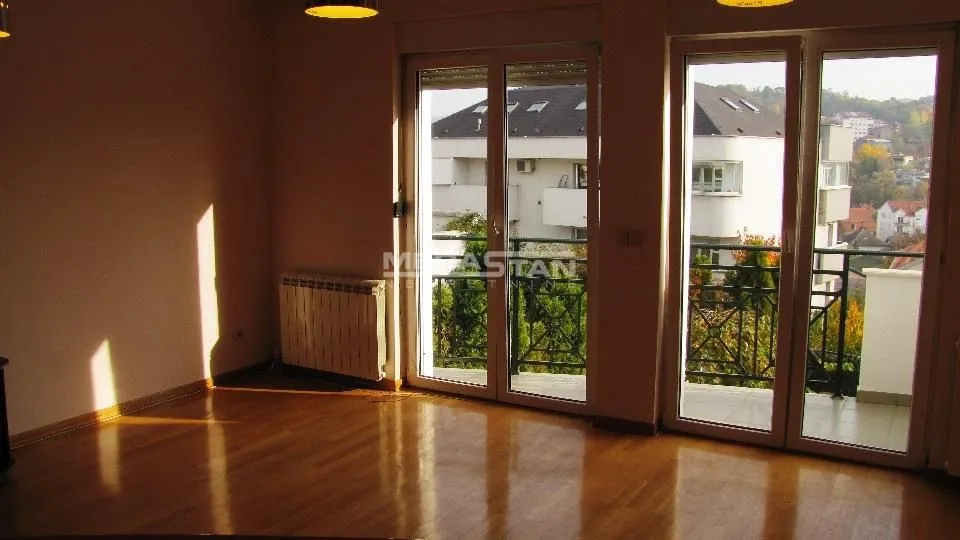 Prodaja, kuća, 215m², Savski Venac, Beograd