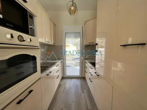 Prodaja, kuća, 180m², Bar, Crna Gora - image 12