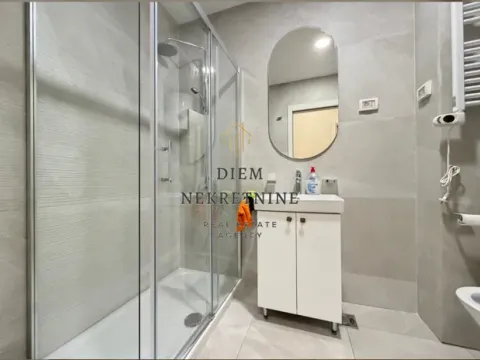 Izdavanje, trosoban stan, 100m², Central Point, Podgorica - image 3