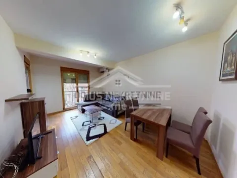 Prodaja, jednosoban stan, 47m², Krivi Most, Podgorica - image 3