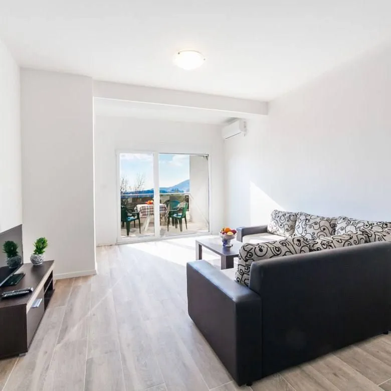 Sale, one bedroom apartment, 63m², Rafailovići, Budva
