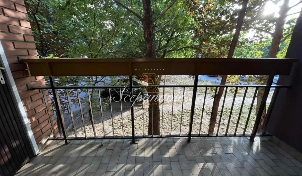 Sale, apartment, 75m², Bulevar Oslobodjenja, Novi Sad Sve Podlokacije