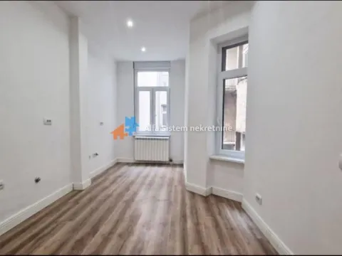 Rent, office space, 130m², Vračar Hram, Vračar Sve Podlokacije - image 2