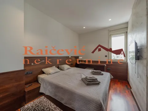 Sale, studio apartment, 85m², Vračar, Šid - image 9