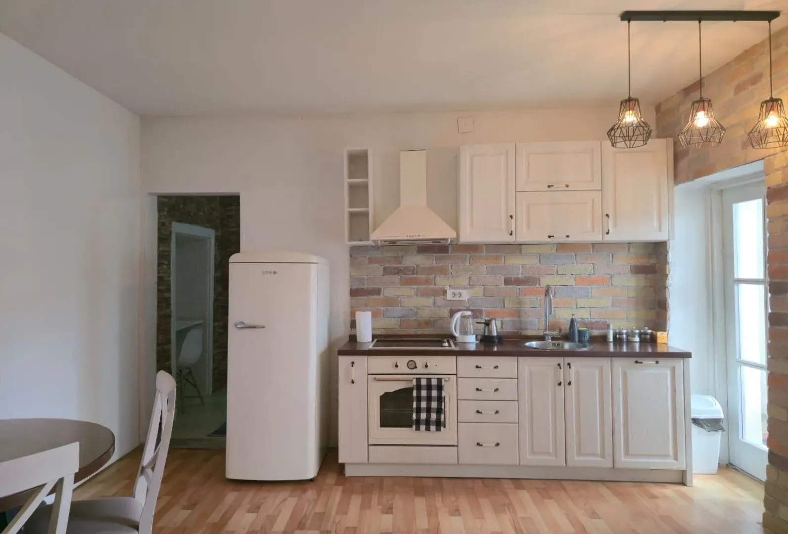 Prodaja, jednosoban stan, 37m², Drač, Podgorica