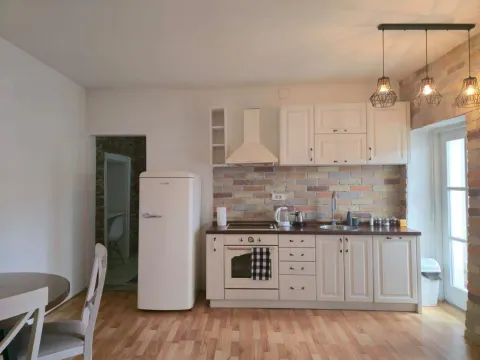 Prodaja, jednosoban stan, 37m², Drač, Podgorica - image 5
