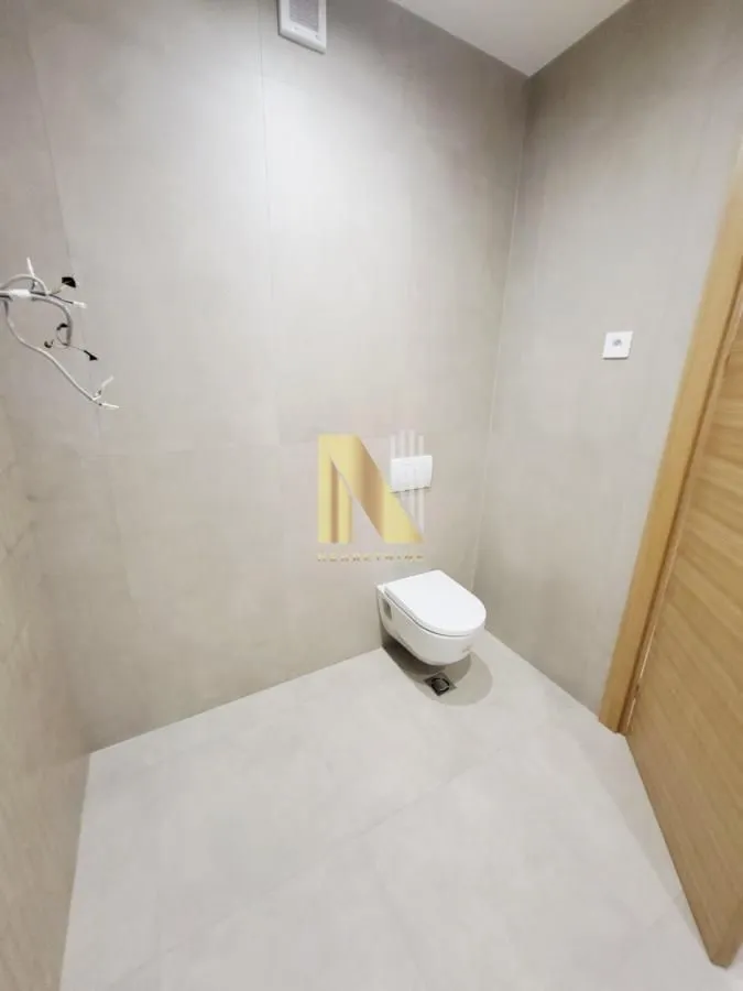 Prodaja, četvorosoban stan, 121m², Podbara, Novi Sad Sve Podlokacije