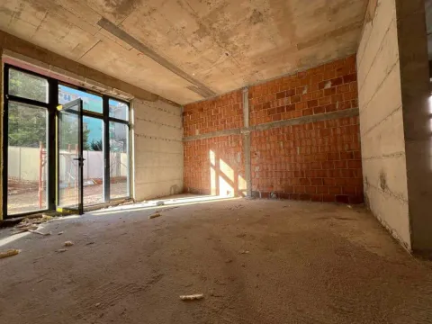 Izdavanje, poslovni prostor, 98m², Podgorica, Crna Gora - image 5