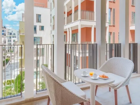 Prodaja, jednosoban stan, 55m², Porto Montenegro, Tivat - image 22