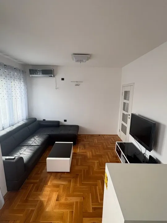 Rent, one bedroom apartment, 38m², Zagorič, Podgorica