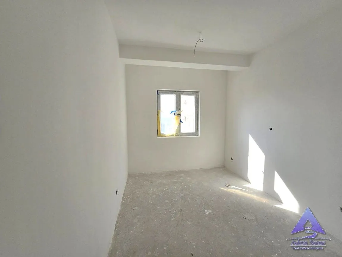 Sale, one bedroom apartment, 46m², Petrovac, Budva