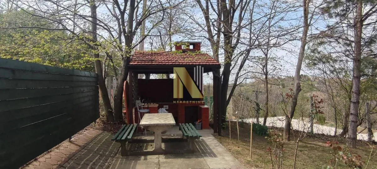 Prodaja, kuća, 150m², Sremska Kamenica, Petrovaradin