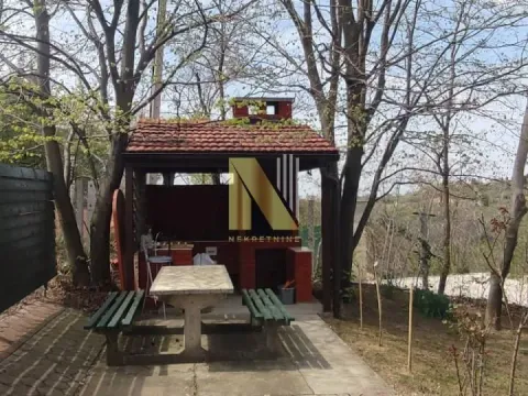 Prodaja, kuća, 150m², Sremska Kamenica, Petrovaradin - image 13