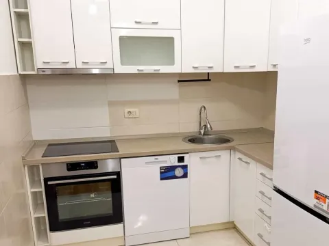 Rent, one bedroom apartment, 46m², City Kej, Podgorica - image 2