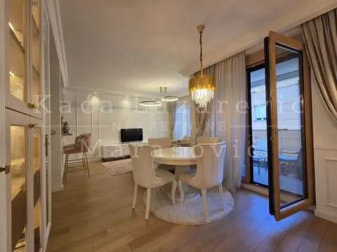 Rent, two bedroom apartment, 53m², Kalenić Pijaca, Vračar Sve Podlokacije - image 4