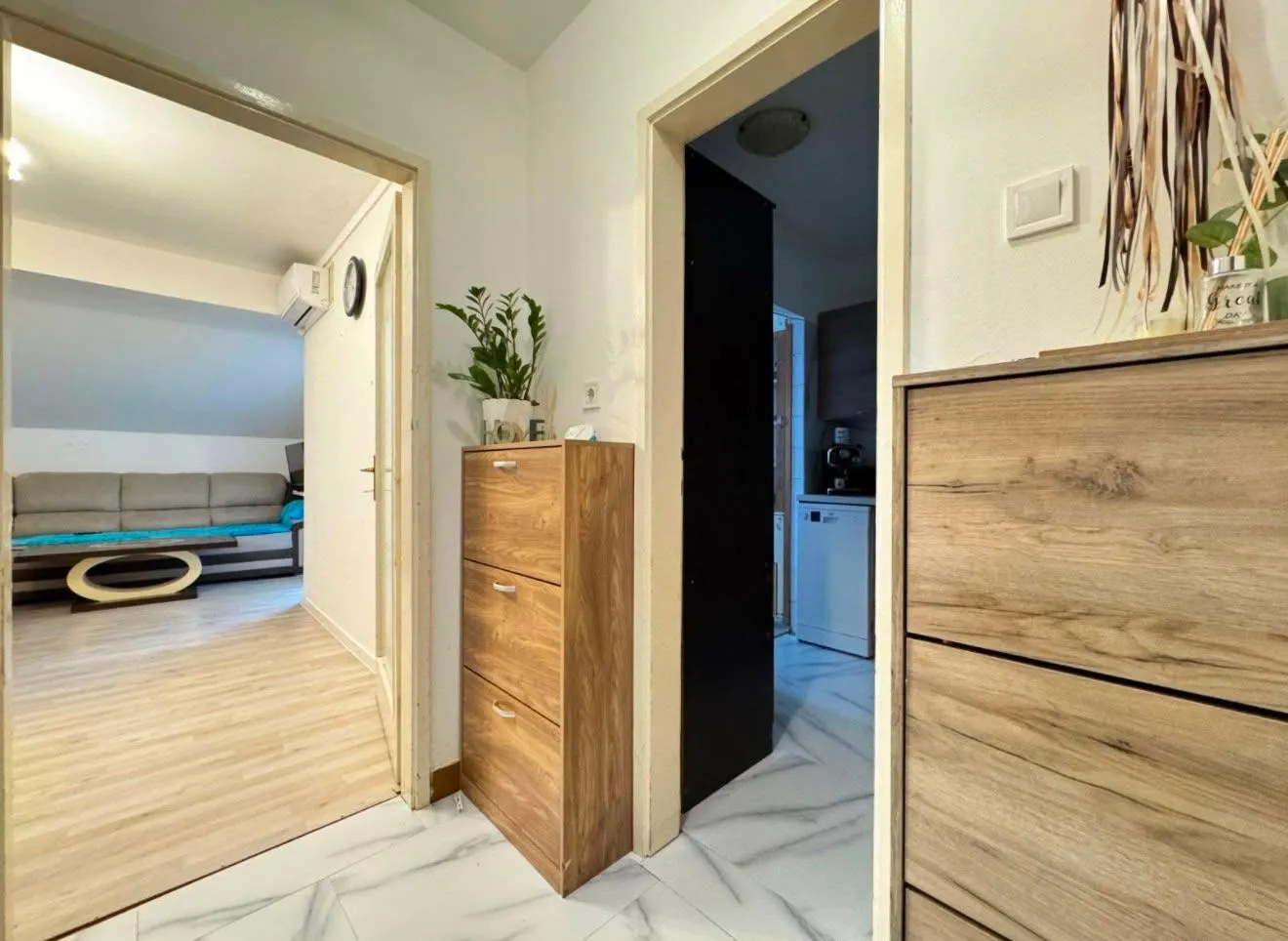 Sale, one bedroom apartment, 42m², Adok, Budva