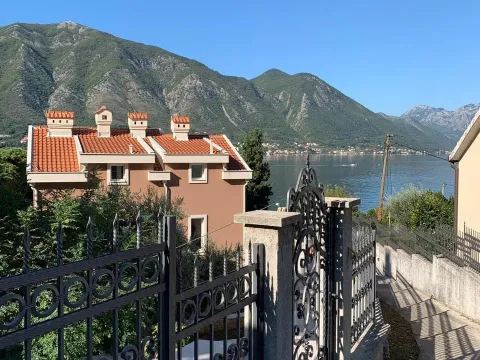 Sale, house, 500m², Dobrota, Kotor - image 16