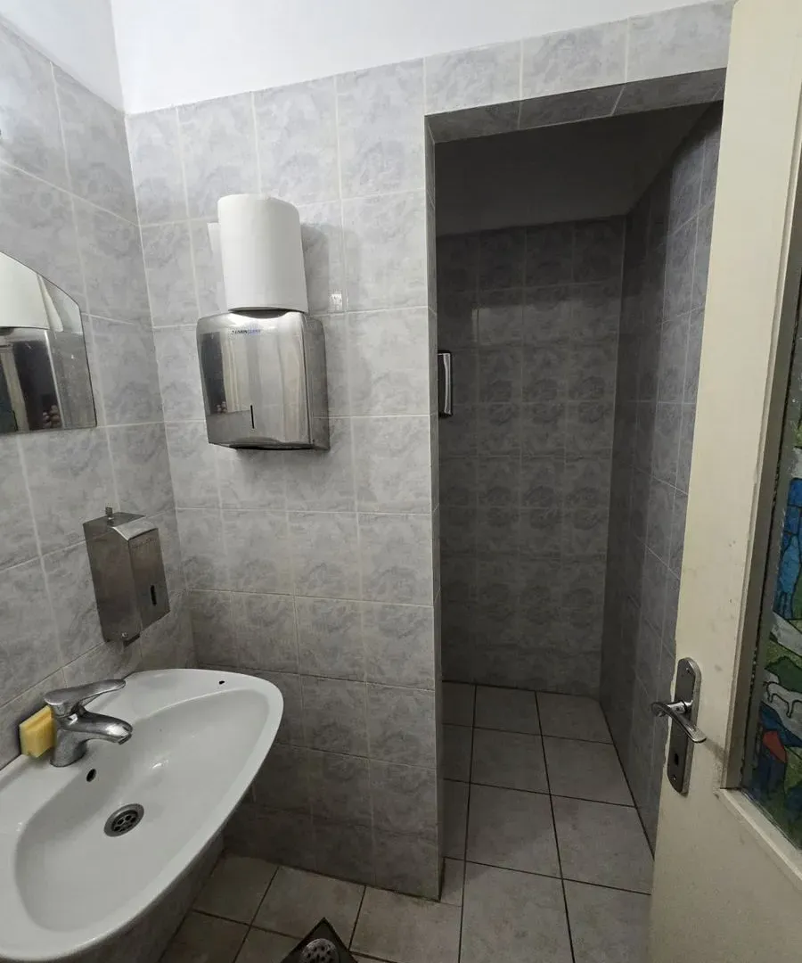 Rent, office space, 60m², Zemun Cara Dušana, Zemun Sve Podlokacije