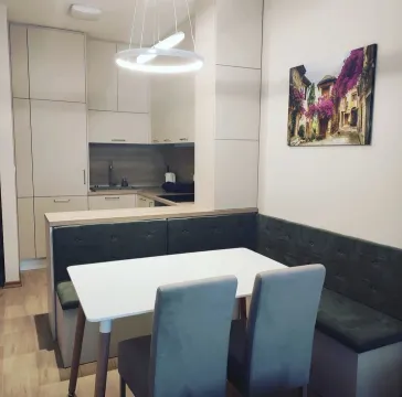 Rent, one bedroom apartment, 47m², Budva, Crna Gora - image 6