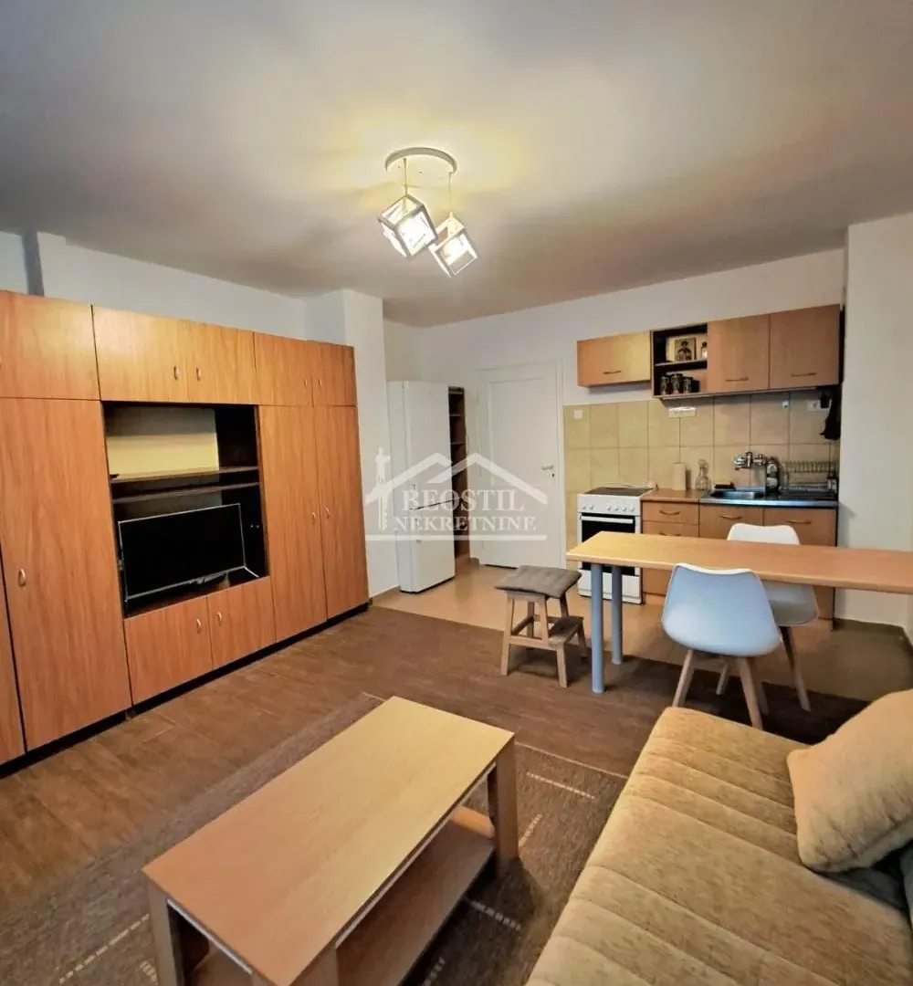 Rent, apartment, 28m², Julino Brdo, Beograd