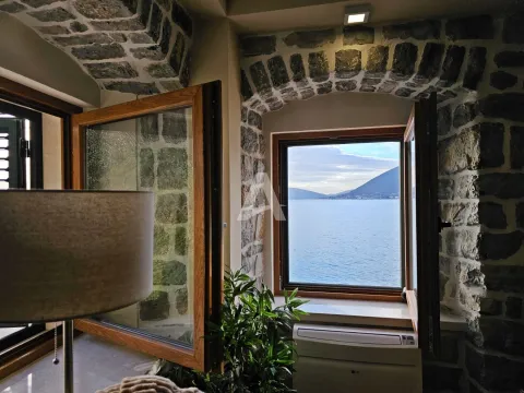 Sale, house, 211m², Donja Lastva, Tivat - image 13